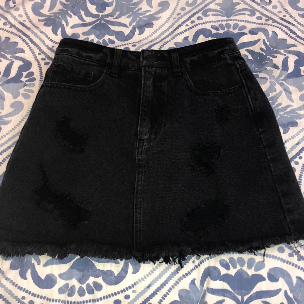 Forever 21 Black Denim Skirt